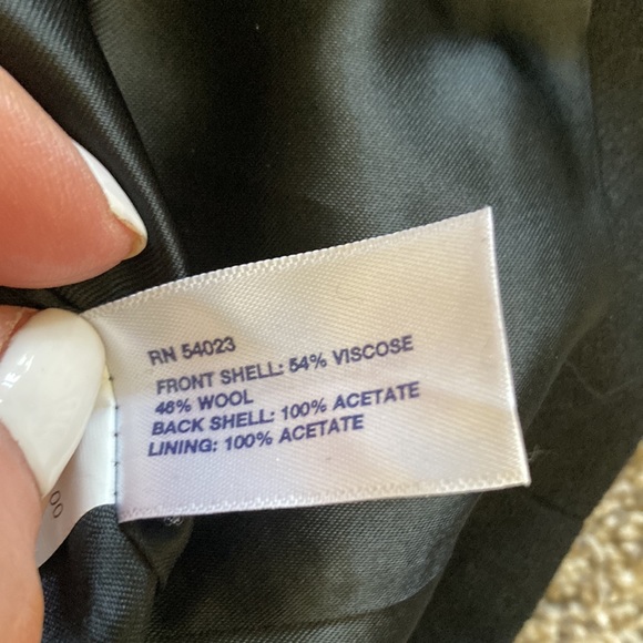 VTG GAP women’s vest sz m black viscose wool pockets & back tie silk like back - Picture 3 of 4